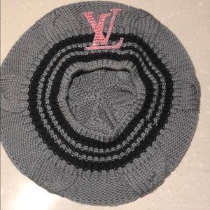 Louis Vuitton Embellished Pink Crystals Beret Hat